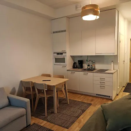 Modern Aparment - Next To Station - Self Check-in Apartman *